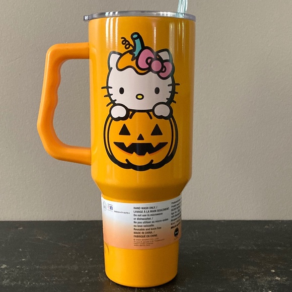 New Hello Kitty Halloween Stainless Steel Tumbler 40 oz. with handle - Picture 1 of 6